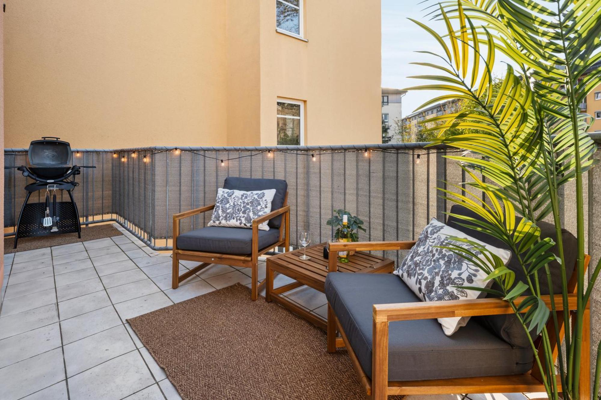 Edler Wohnraum Schwanenteich-Suite Mit Balkon, Kaffeevollautomat, Lift & Parkplatz Zwickau Exterior foto